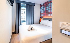 Easyhotel Dublin